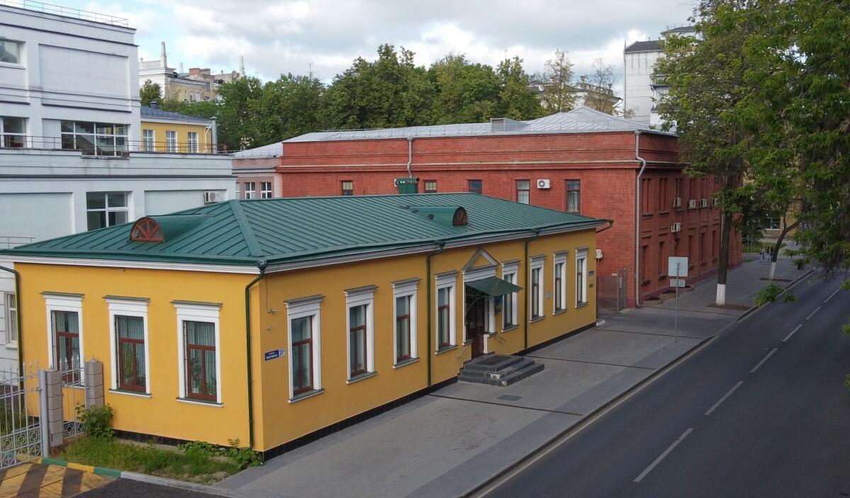 ГБУЗ НО «Нижегородский областной центр по профилактике и борьбе со СПИД и инфекционными заболеваниями»: фотография 1